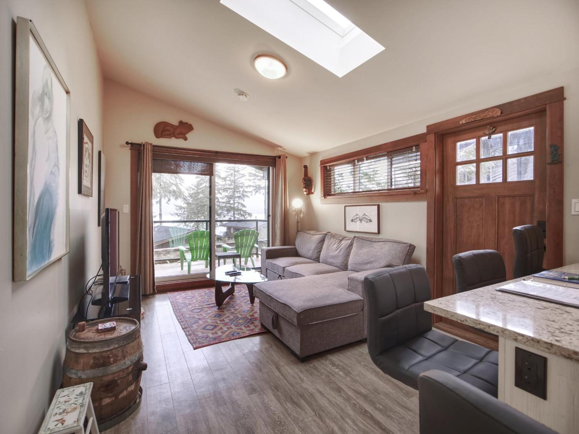 Handsome Dan'S Vacation Cottage Rentals Port Renfrew Bagian luar foto