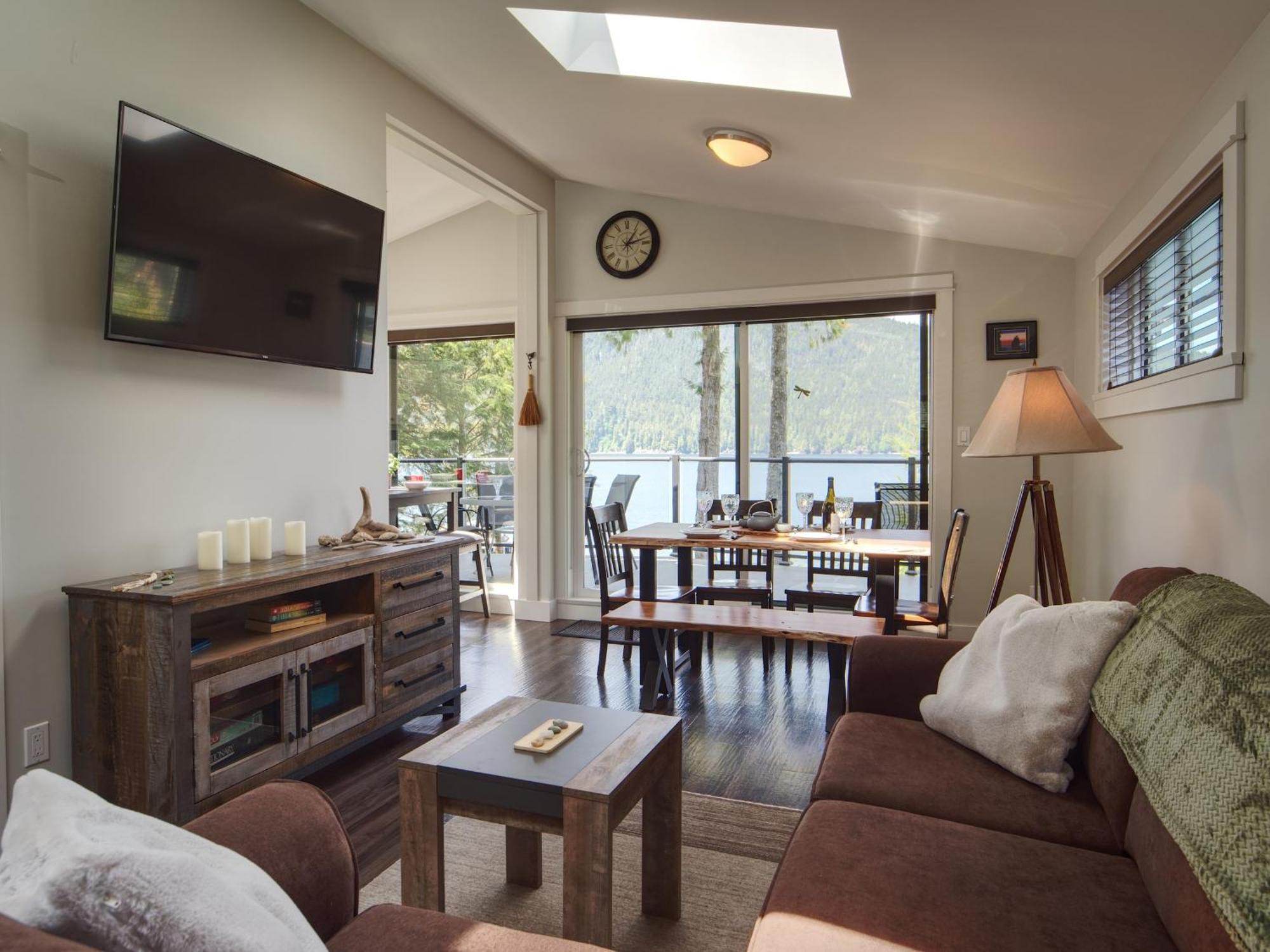 Handsome Dan'S Vacation Cottage Rentals Port Renfrew Bagian luar foto