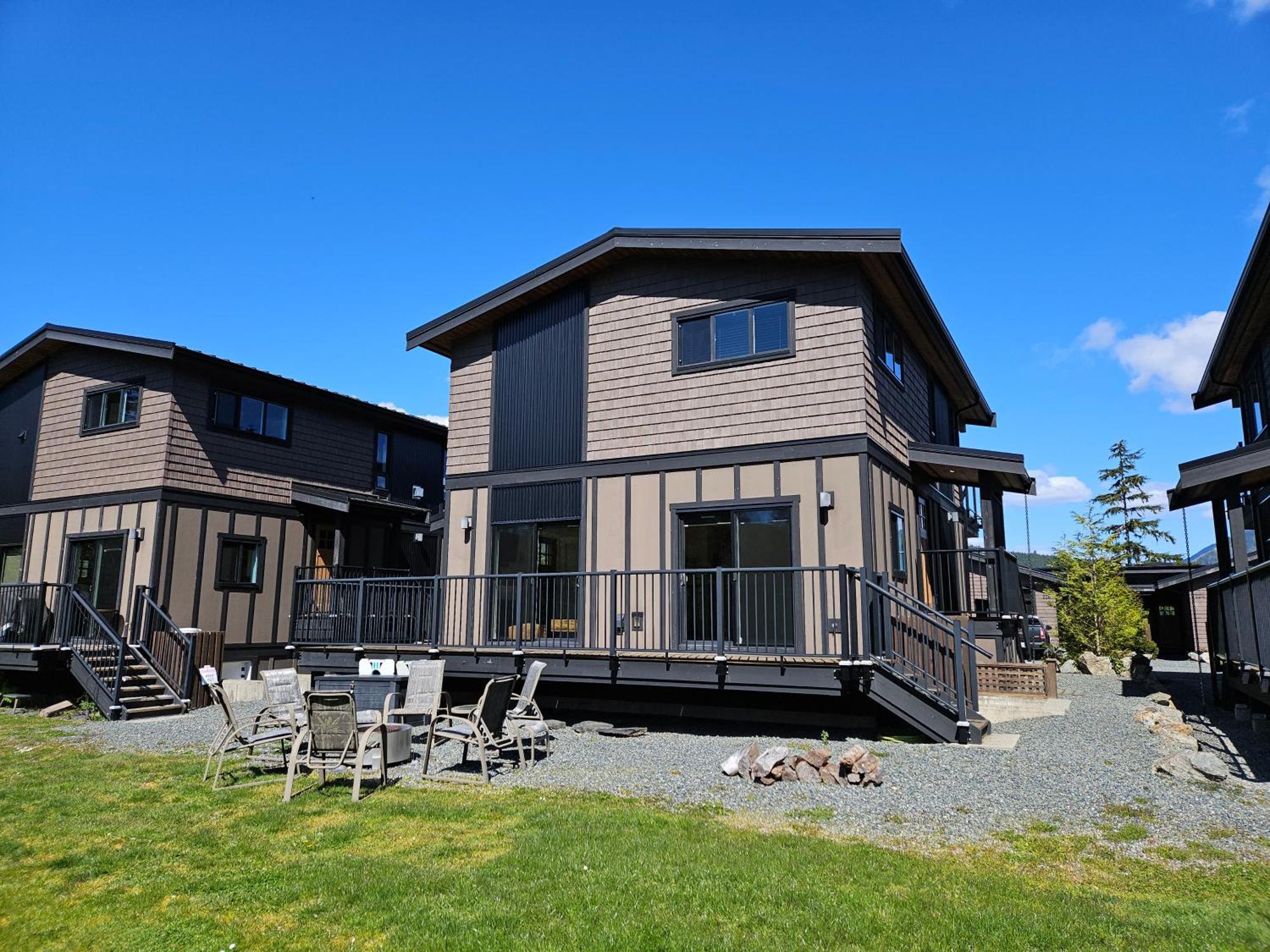 Handsome Dan'S Vacation Cottage Rentals Port Renfrew Ruang foto
