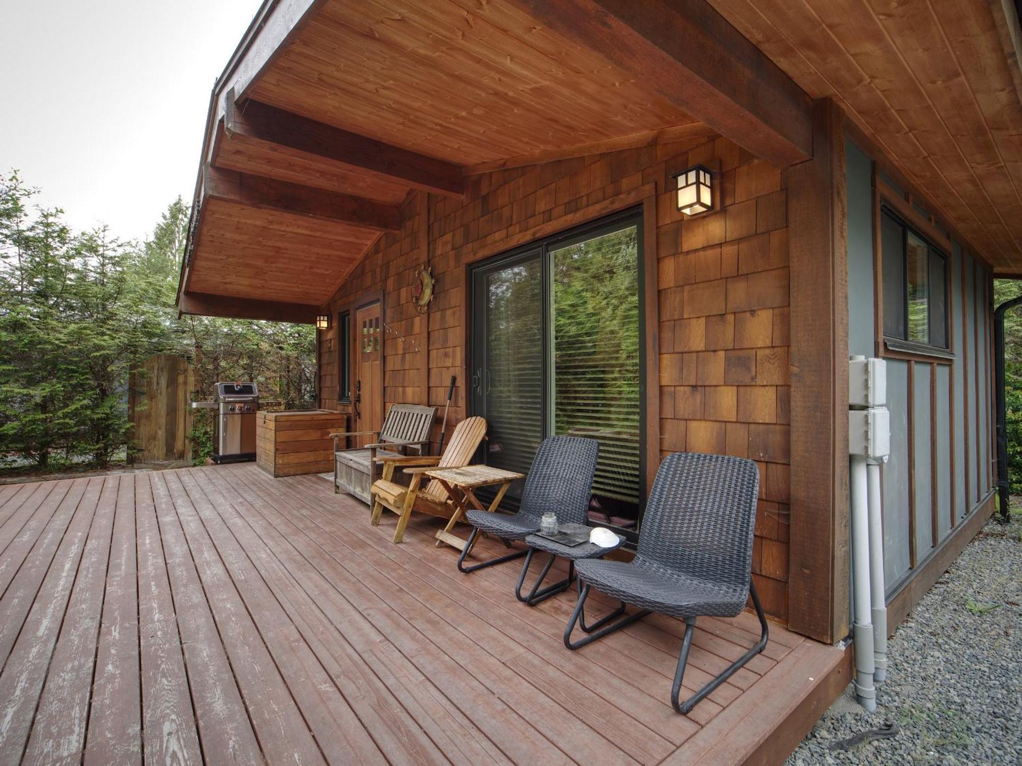 Handsome Dan'S Vacation Cottage Rentals Port Renfrew Bagian luar foto